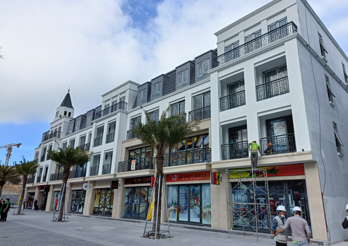 Tiến độ thi công MerryLand Quy Nhơn 03/2022