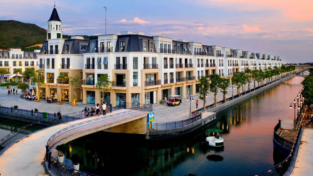 Bizhouse Europe - Không gian châu Âu giữa miền Kỳ quan nhiệt đới