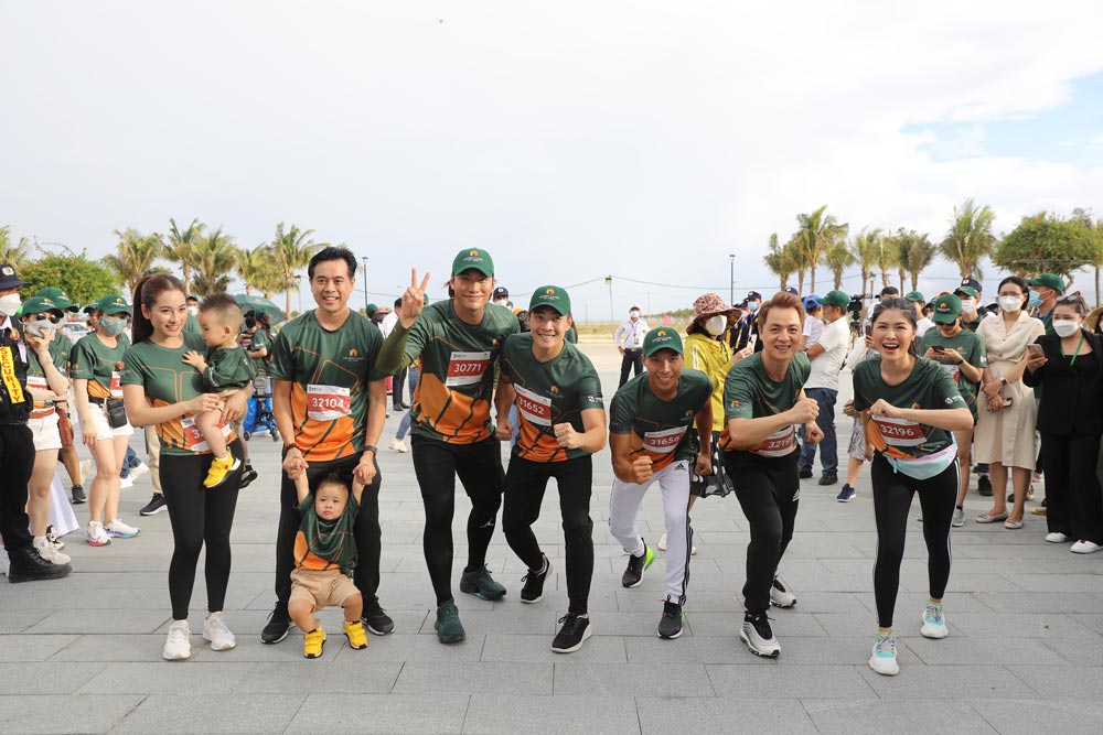 Những khoảnh khắc ấn tượng tại giải chạy MerryLand Quy Nhơn Run 2022