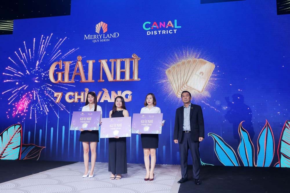 Lễ ra mắt “Vương quốc không ngủ” Bizhouse Canal District