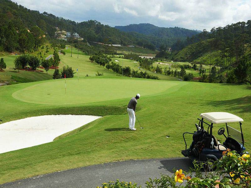 người thiết kế sân golf merryland quy nhơn